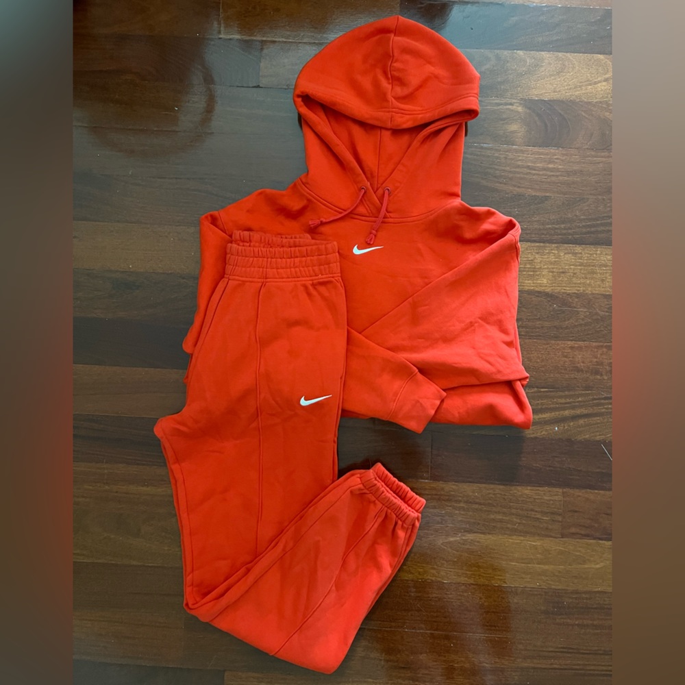 Nike Oversize NSW Sportswear Essential Fleece Tracksuit Set - Hoodie with Jogger